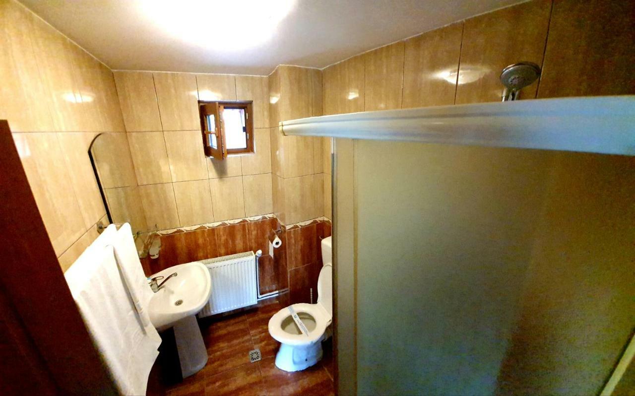 La Salcii Motell Calarasi  Exteriör bild